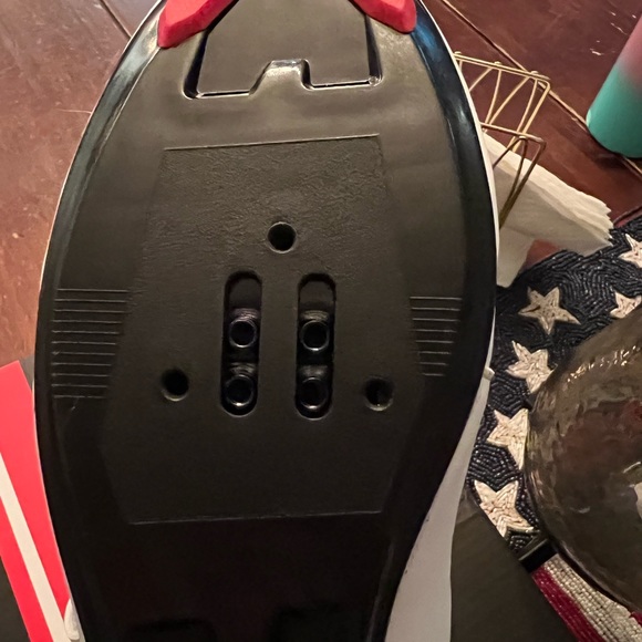 Men’s Cycling Shoes - Picture 5 of 7